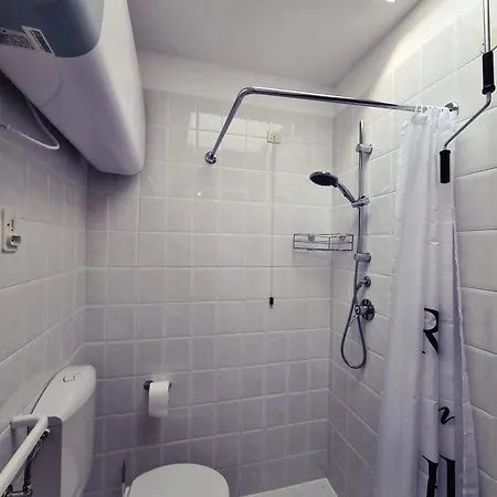 - Alba Apartment *